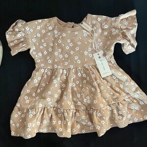 Quincy Mae Tan Floral Tiered Dress with White Daisies